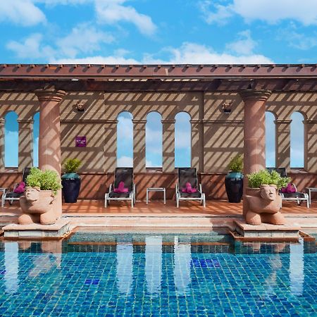 Crowne Plaza Bangkok Lumpini Park By Ihg Hotel Exterior photo