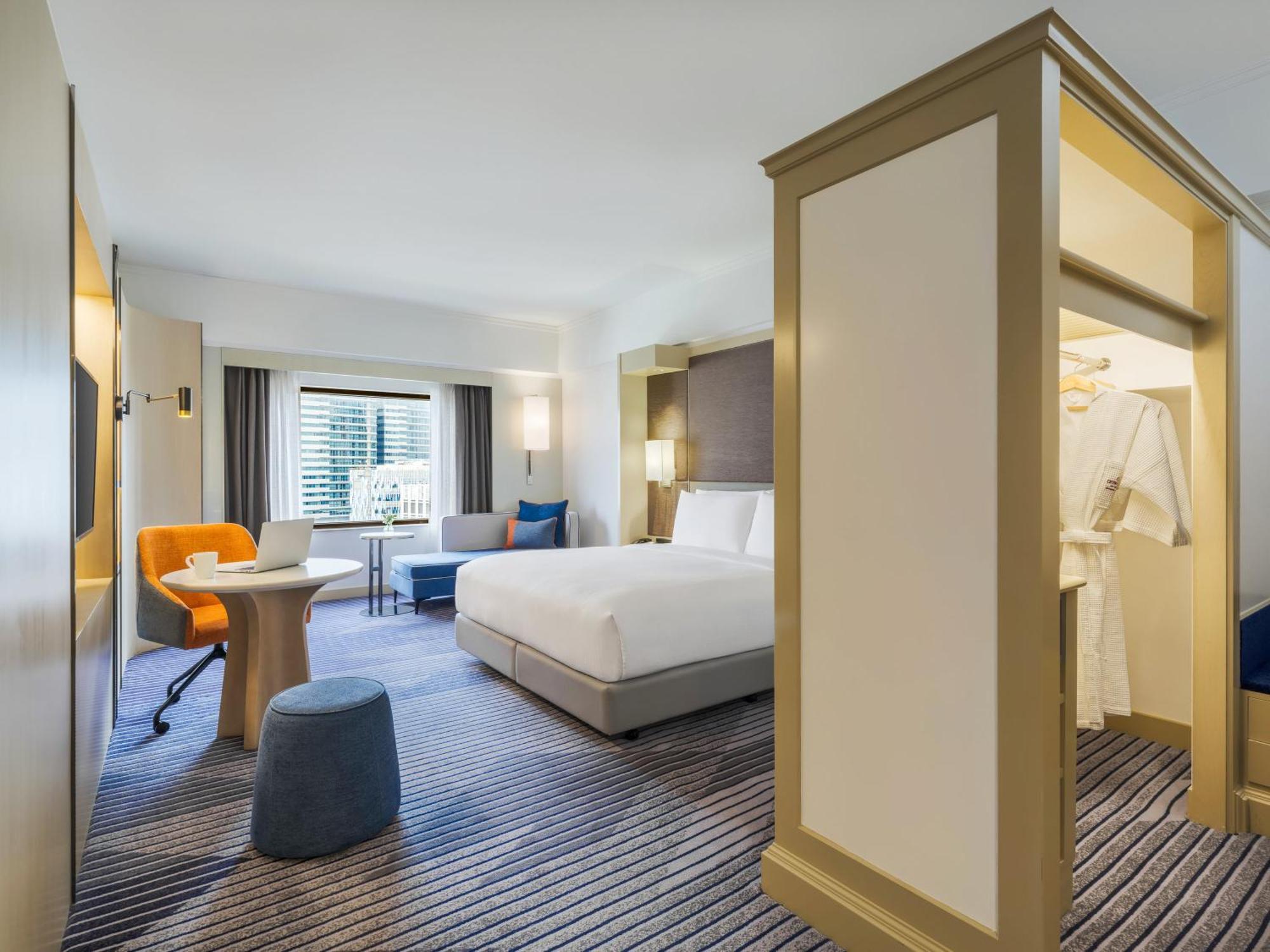 Crowne Plaza Bangkok Lumpini Park By Ihg Hotel Exterior photo